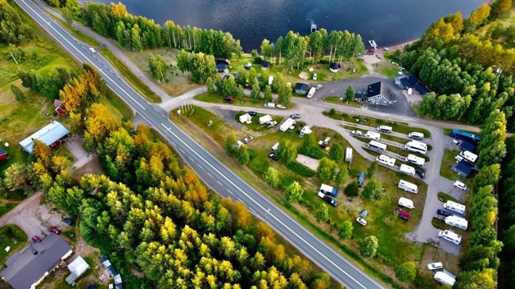 Отель Arctic Camping Finland Пелло Экстерьер фото